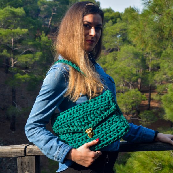 green knit bag