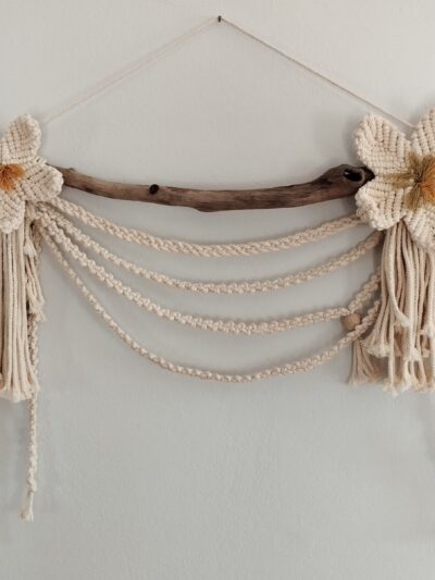 Μακραμέ Διακοσμητικό τοίχου με λουλούδια